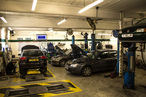 Basingstoke Autocentre - Visual