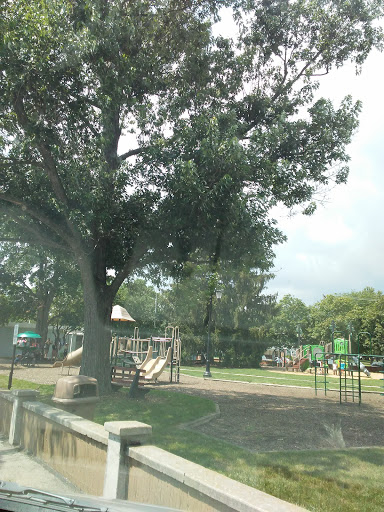 Burnham Park - Visual