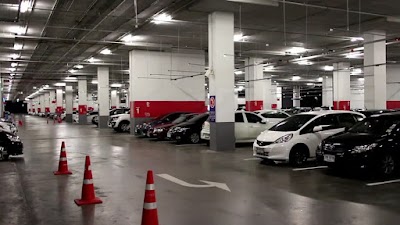 Photos of Ariana Rent
