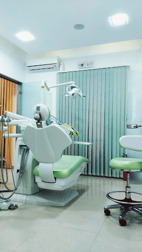 Opinii despre Οδοντιατρείο Βλαχογιάννης Μάριος, Βλαχογιάννη Ελευθερία în Ναύπακτος - Οδοντίατρος