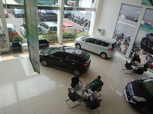 Dealer Mobil Suzuki Bekasi : Sales Nugo, Author: Fransiskus Nugroho