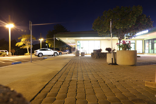 San Marin plaza Logo