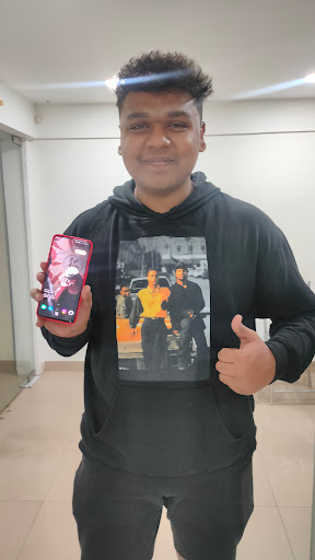 Mr. Shivkiran got his OnePlus 7 pro display replaced. post image
