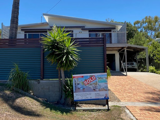 Ros Waters RE/MAX Gladstone Region - Thumbnail