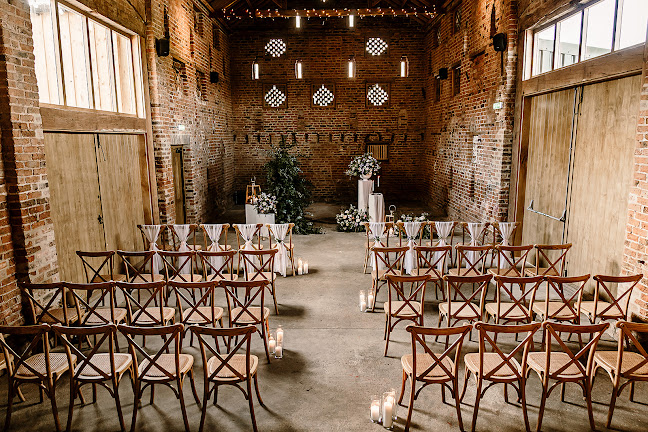 Lodge Farm Weddings
