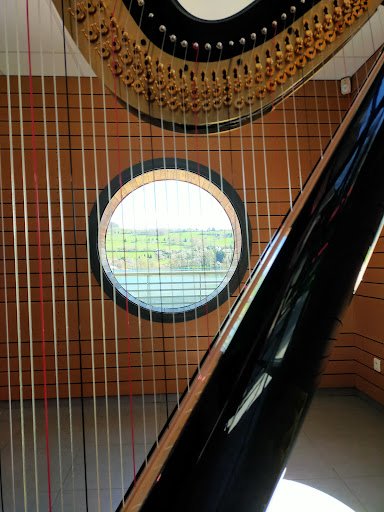 Lounge Music Les Harpes De La Tour