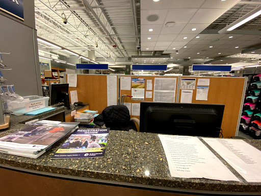 Schoolcraft College Bookstore - Thumbnail