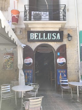 Bellusa Cafe, Author: Yasmin Samatou