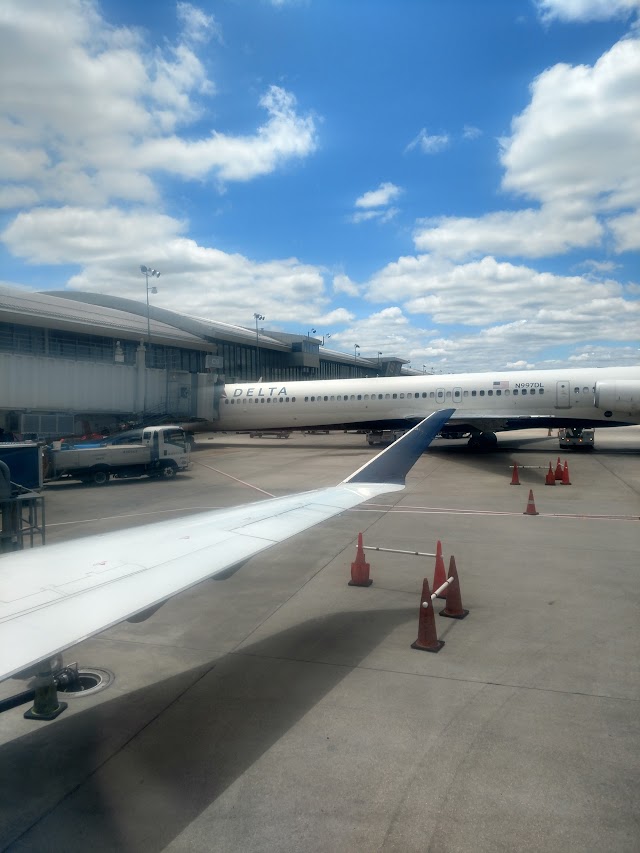 Raleigh-Durham International Airport - Terminal 2