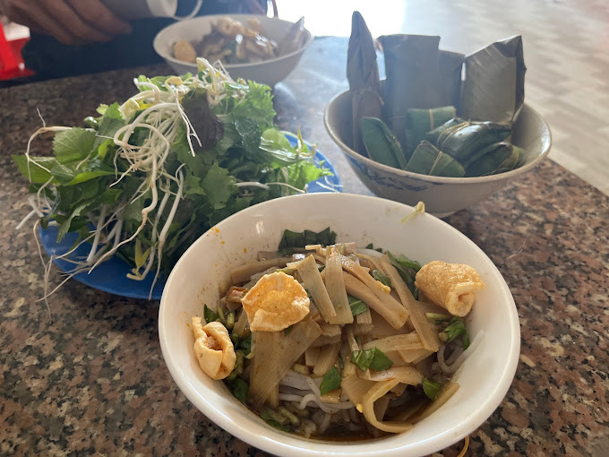 Bún Cua Cô Hiền