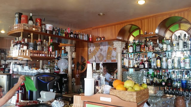 Bar Gelateria Al Porto dal 1977