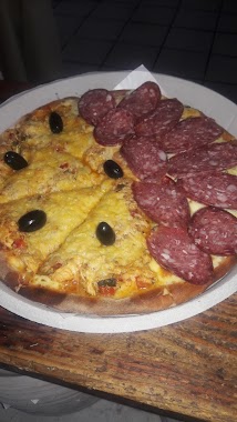 ZM La mejor pizza a la piedra, Author: rocio denis