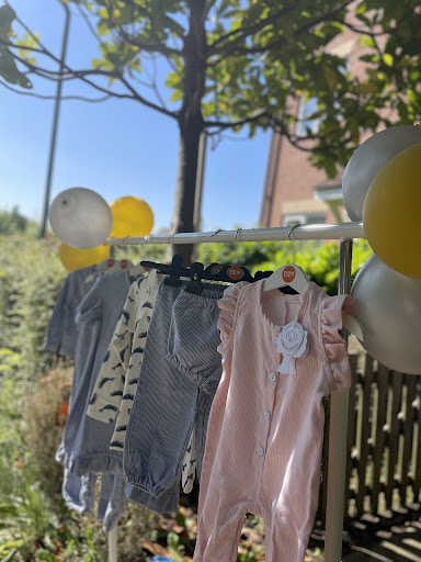 Finch House Organic Clothing (Milton Keynes)