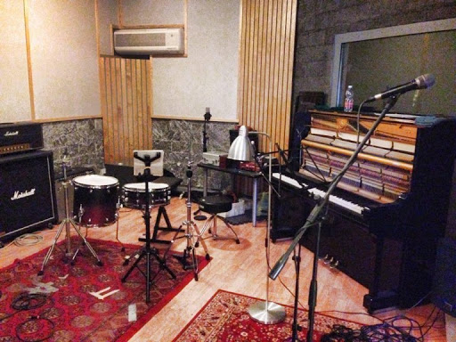 Mixaglia Studio - Thumbnail