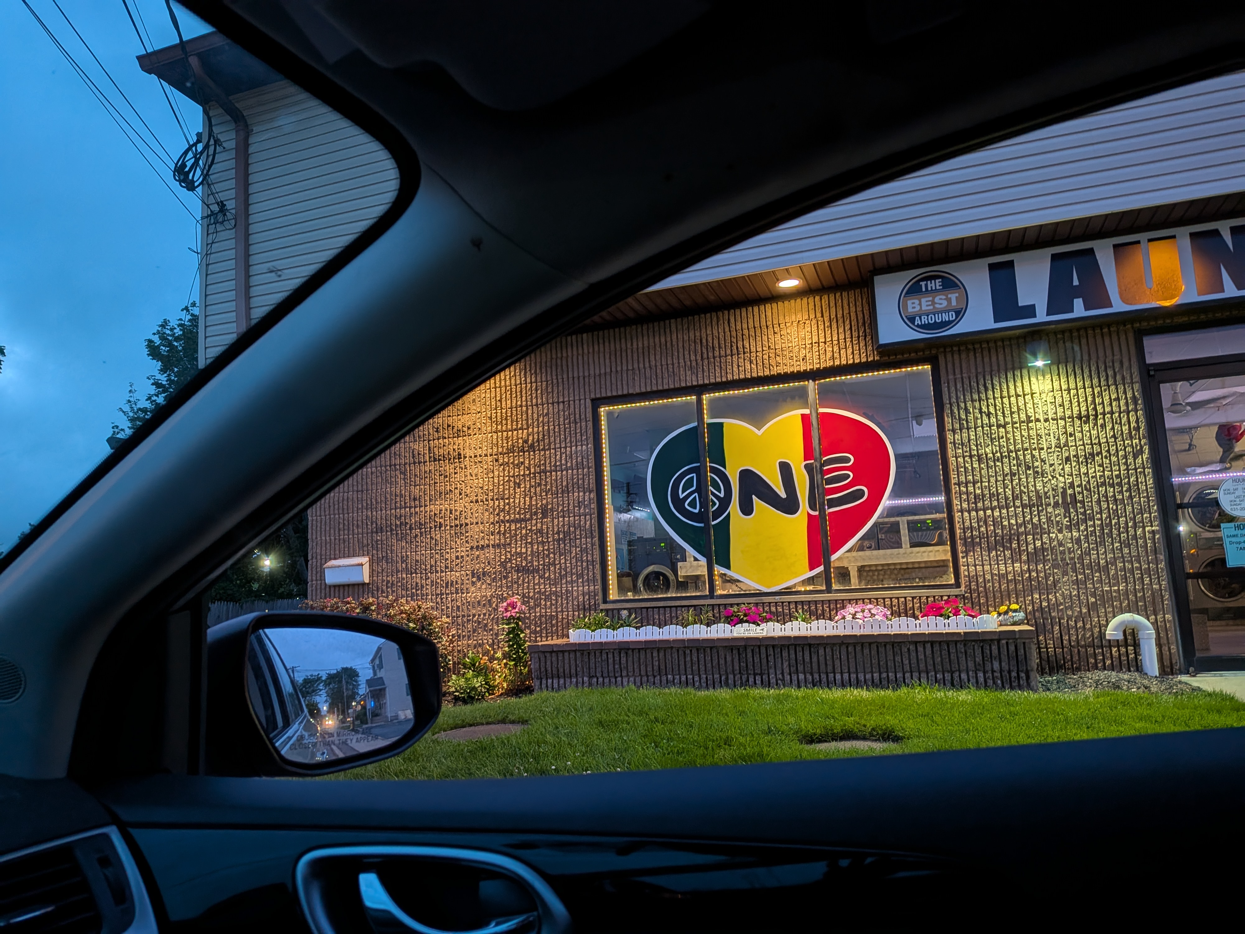 The Best Around Laundromat facility with washing machines in Babylon