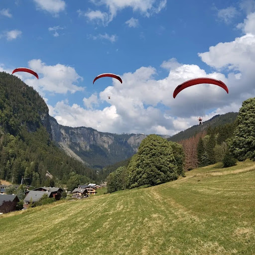 Aero-Bi Ecole Parapente Speedriding Morzine Avoriaz - Thumbnail