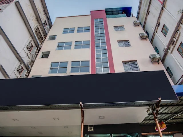Hotel Sekhar's Rest House