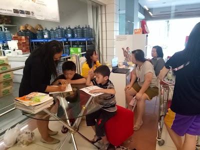 Photos of Royal Square Gadget Center
