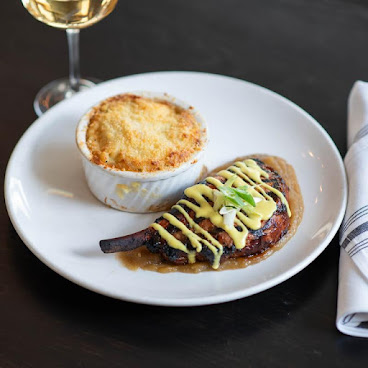 Karrington Rowe by null