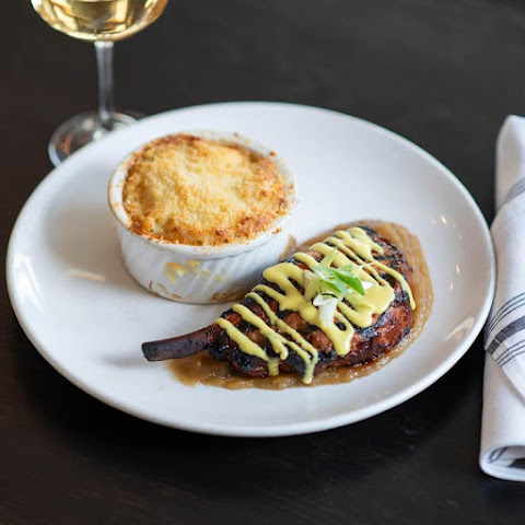 Karrington Rowe by null