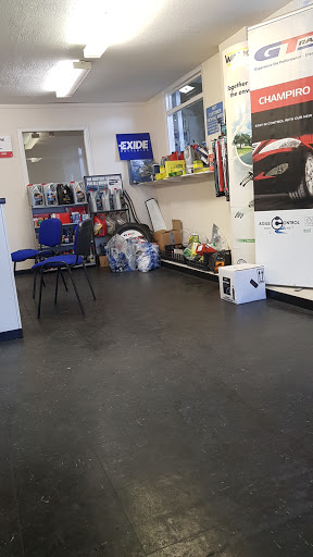 Lynx Auto Centre - Visual