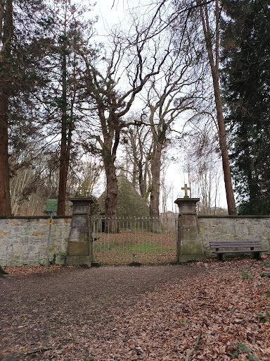 Mausoleumspyramide Gallery - Germany