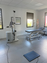 Photo n°3 de BIHAN Corentin OSTÉOPATHE D.O I Posturologue D.U Aix la Duranne à Aix-en-Provence (Ostéopathe)