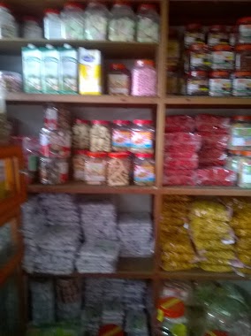 Handy Candy Sweet Shop, Author: Bandara Weerathunga Weerathunga