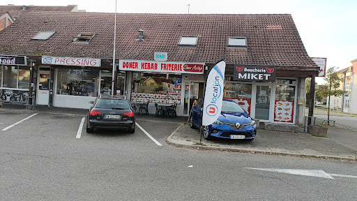 Photo 1 - Burger de la Garette