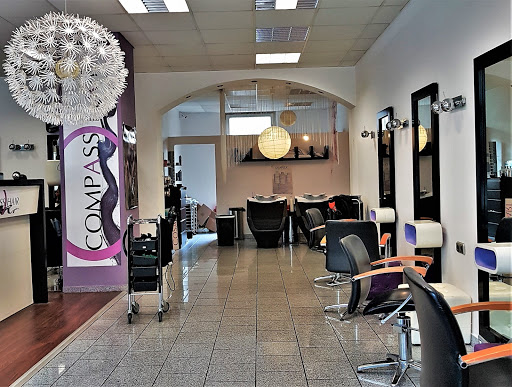 Compass Hair Gallery - Germany