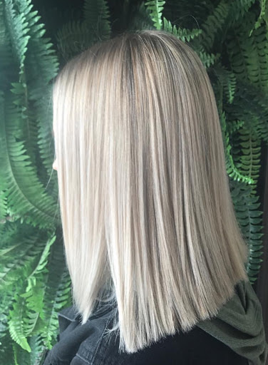 D'Coco Hair Studio - Thumbnail