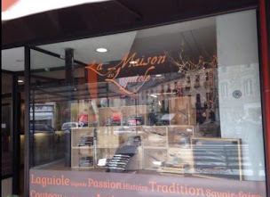 Photo n°1 de Coutellerie La Maison du Laguiole à Laguiole (Fabricant de couteaux)