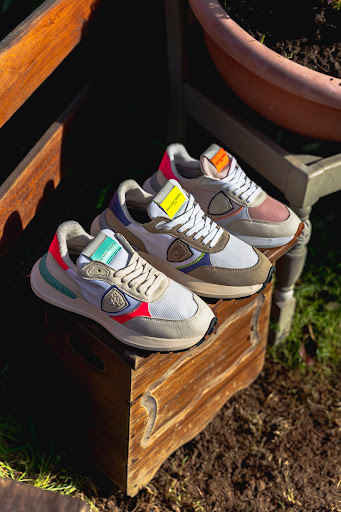 33 Sneakers - Thumbnail