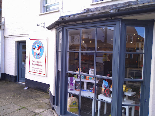 Barking Mad Pet Supplies - Belle's Bubbles Dog grooming - Bertie's luxury dog boarding