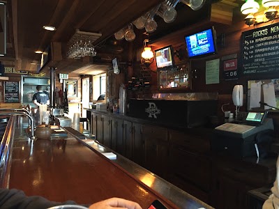 Photos of Rocky's Crown Pub