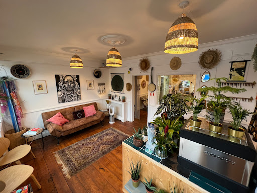 Roots Emporium