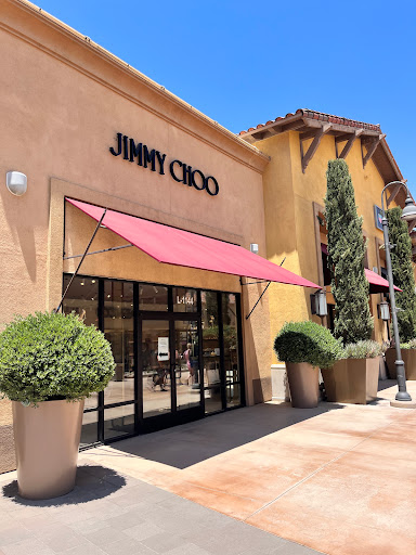 Cabazon Outlets - Visual