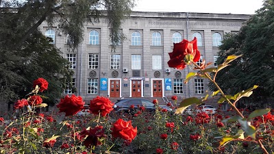 Photos of Biblioteka Respublikanskaya Dlya Detey I Yunoshestva Imeni Bayalinova
