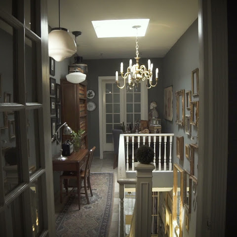 Viriathus Antigüedades & Interiorismo by null