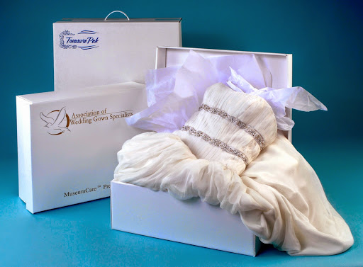 Shores Fine Dry Cleaning - Thumbnail