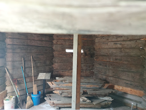 Blockhouse - Visual