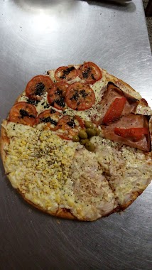 Donatta Pizzas, Author: Patricio