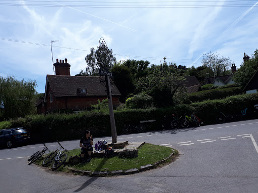 Peaslake Memorial Hall - Thumbnail