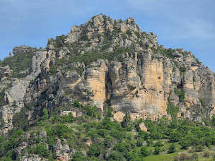 Photo n°19 de Emotion Nature • Canoë Kayak • Via Ferrata Gorges du Tarn • Canyoning • Spéléo • à Mostuéjouls (Centre de sports d'aventure)