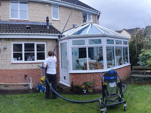 Chippenham Window Cleaner - Thumbnail