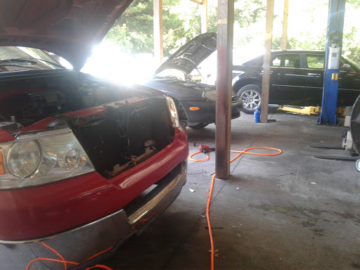 Ryan's Auto Shop - Thumbnail