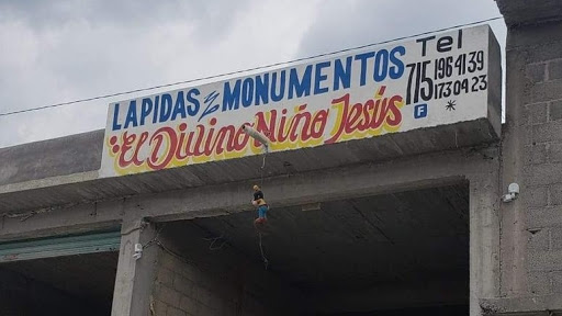 Lápidas y Monumentos "El Divino Niño Jesús" - Thumbnail