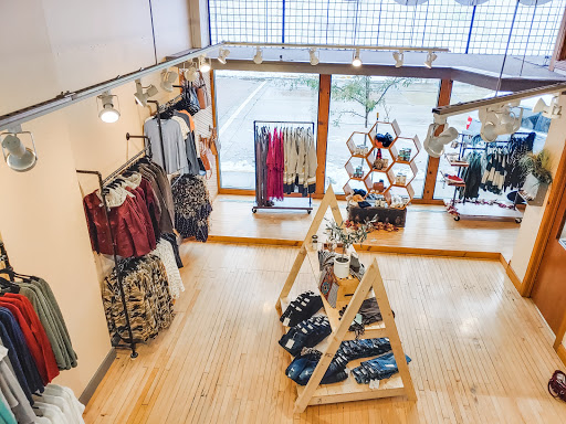 La Ropa - Visual