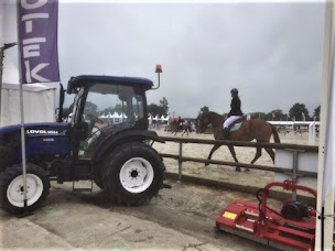 Photo n°26 de Eurotek Distribution - Agriculture et TP - Motoculture - Espaces Verts à Coufouleux (Magasin d'outillage)
