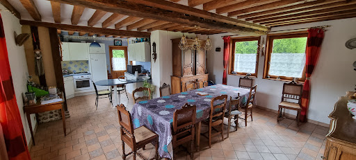 Photo de Gite Pays D' auge avec piscine chauffée couverte à Livarot (14140)